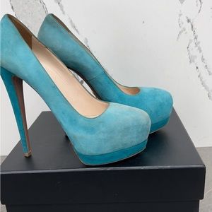 Prada turquoise suede platform heels – size US 8 – authentic